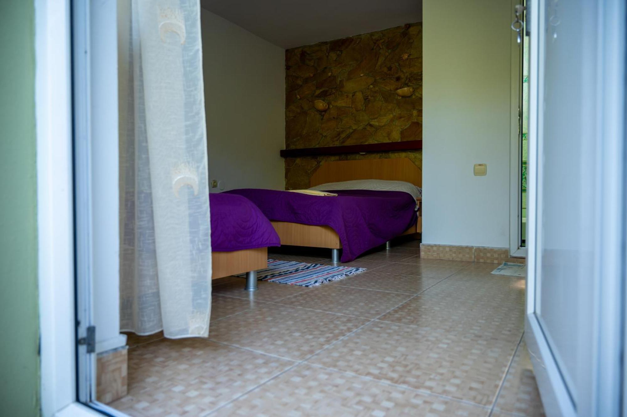 Casa La Dinamo Otel Două Mai Dış mekan fotoğraf