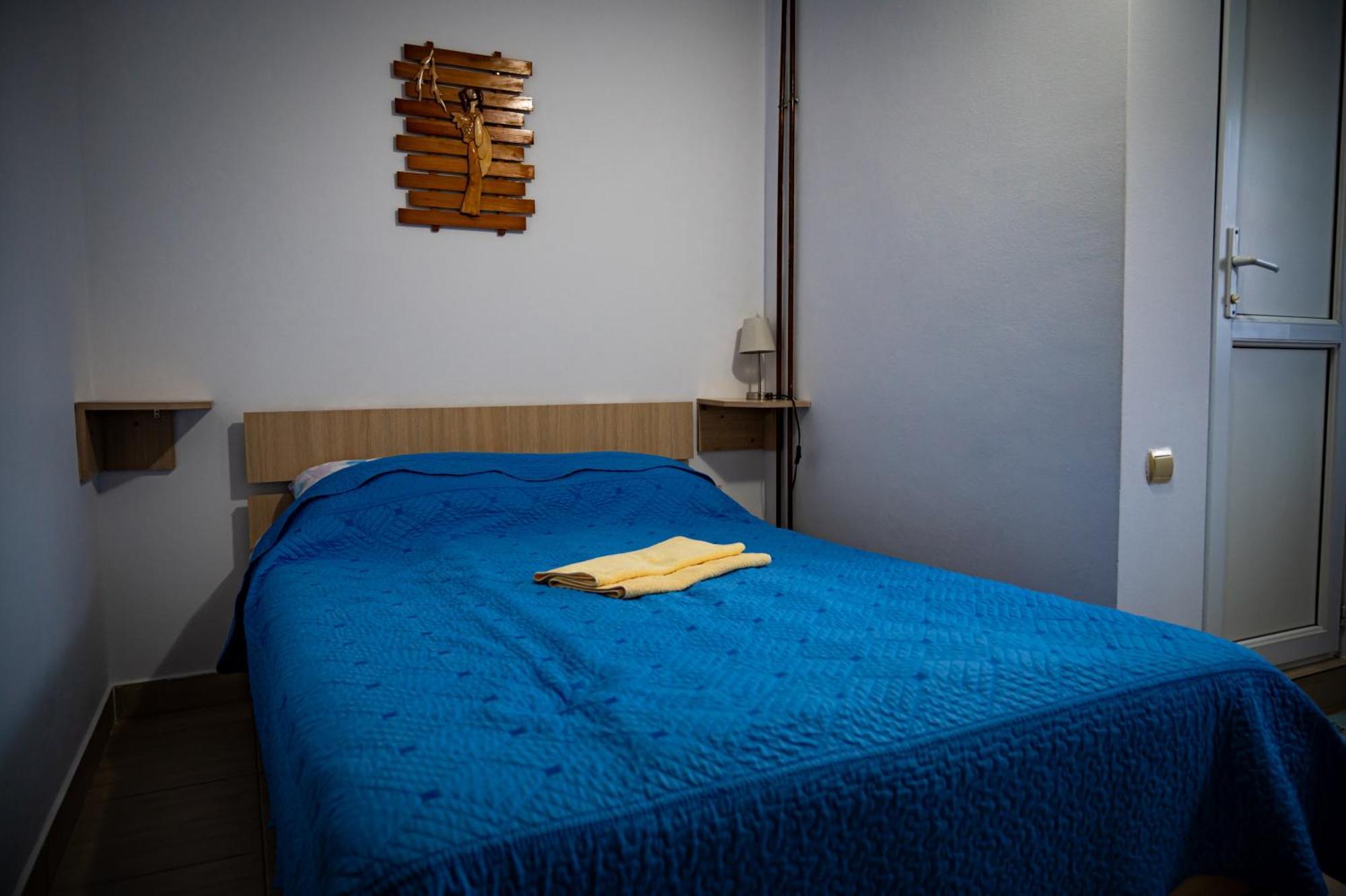 Casa La Dinamo Otel Două Mai Dış mekan fotoğraf