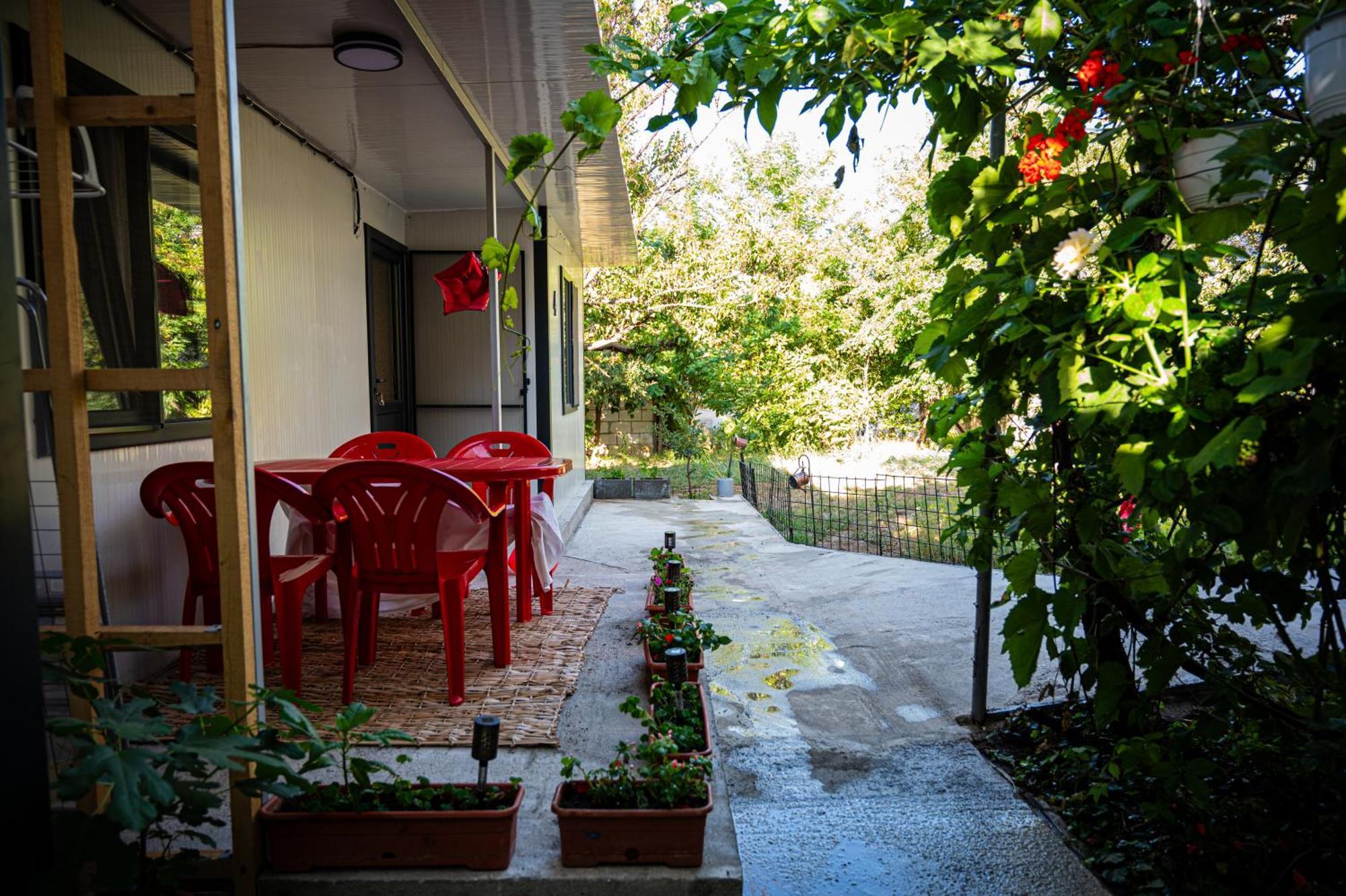 Casa La Dinamo Otel Două Mai Dış mekan fotoğraf